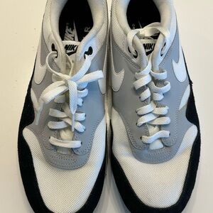 Nike Air Max 1